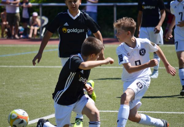 Sportliches und lokales Engagement: Murtfeldt Kunststoffe Dortmund unterstützt das Nordstadt Fußballturnier 
