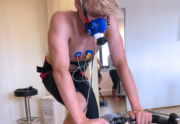 Kulturelles und soziales Engagement: Murtfeldt Kunststoffe unterstützt den erfolgreichen U20-Triathleten Luca Fahrenson