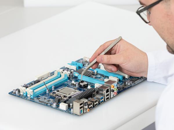 Original Werkstoff "S" plus+® white ESD produziert auf Basis PE-UHMW TG 1.2 - Werkstoff "S"® Gruppe - Murtfeldt GmbH Kunststoffe - Abbildung 2