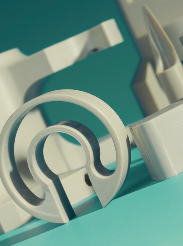 Murpec® Production based on PEEK - Materiali ad elevato rendimento - Murtfeldt GmbH Kunststoffe - Abbildung 1